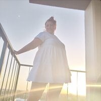 Canadian_BBW