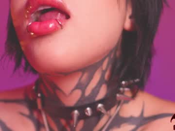 goth_dolll