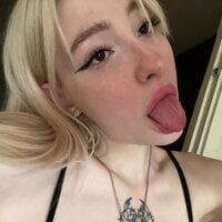 littlebitchesss