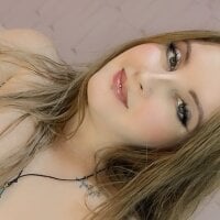 sophieturner_mg