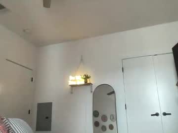 carolineoxox