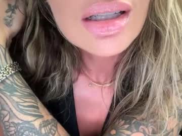 madame_andi